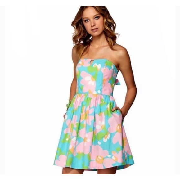 Lilly Pulitzer Strapless Floral Dress Size 4 Retro Fun Groovy Hipie - Picture 1 of 8